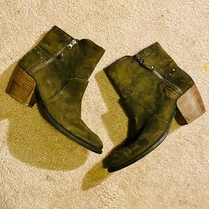 OTBT Red Eye Olive Green Leather Boots Studded size 10